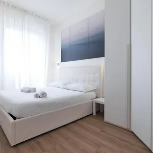 https://primopiano-padova-320.italymilanhotels.net
